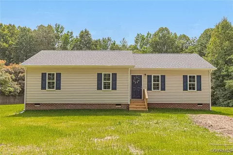 4100 Cralles Rd, Amelia Court House, VA 23002
