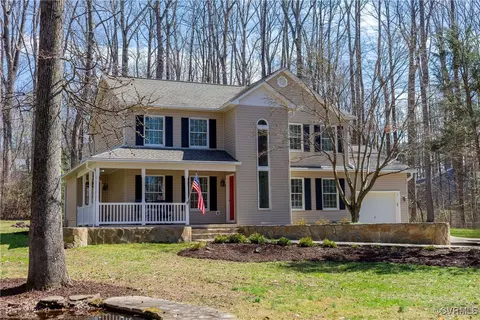 11523 Red Rock Ln, Bumpass, VA 23024