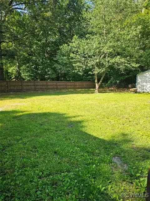 Exterior - 9994 Forest Grove Dr, Gloucester, VA 23061 photo 2 of 2