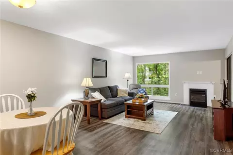 10152 Iron Mill Rd, North Chesterfield, VA 23235
