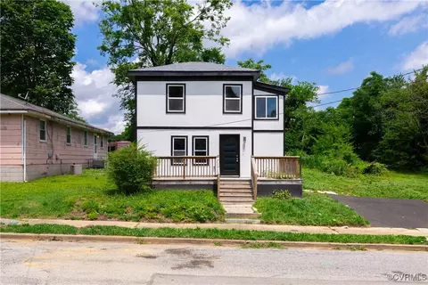 833 Wilcox St, Petersburg, VA 23803