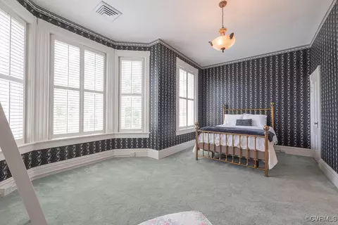 Bedroom - 1630 Park Ave, Richmond, VA 23220 photo 2 of 7