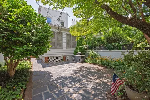 Exterior - 1630 Park Ave, Richmond, VA 23220 photo 11 of 12