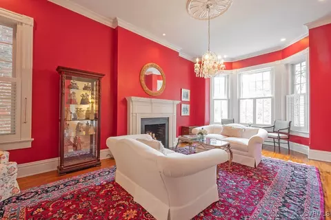 Living - 1630 Park Ave, Richmond, VA 23220 photo 2 of 3