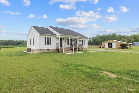 9530 Dabneys Mill Rd, Manquin, VA 23106