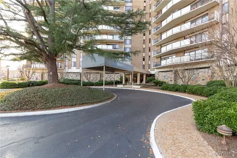 2956 Hathaway Rd #U606, Richmond, VA 23225
