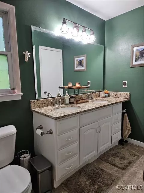 Bath - 7106 Full Rack Dr, Midlothian, VA 23112 photo 1 of 1