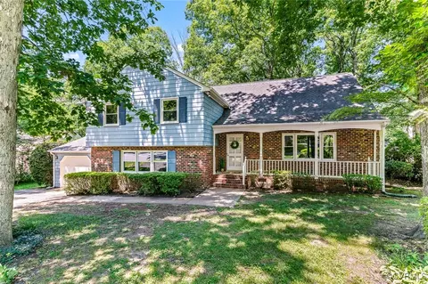 1502 Lothbury Ln, Henrico, VA 23238