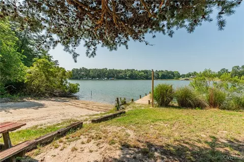 View/Area - 251 Apache Dr, Deltaville, VA 23043 photo 1 of 3