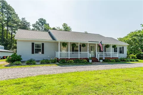 251 Apache Dr, Deltaville, VA 23043