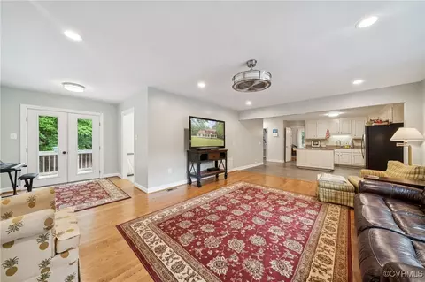 111 King William Woods Ct, Midlothian, VA 23113