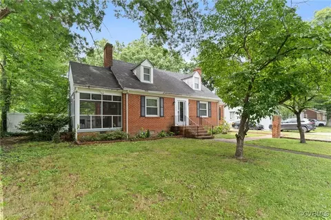 Exterior - 1012 Ridgecliff Dr, Richmond, VA 23224 photo 6 of 13