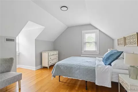 Bedroom - 1012 Ridgecliff Dr, Richmond, VA 23224 photo 4 of 6