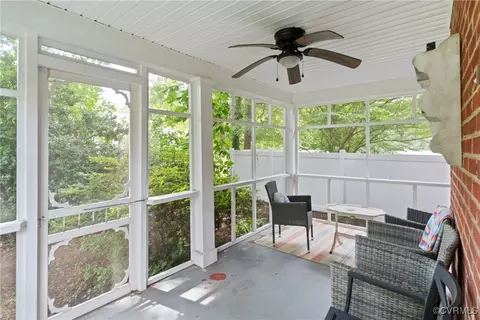 Exterior - 1012 Ridgecliff Dr, Richmond, VA 23224 photo 4 of 13