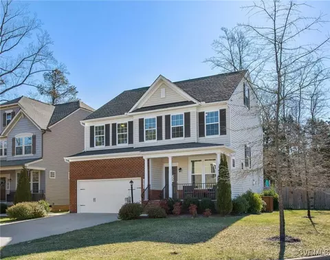 10765 Providence Woods Ln, Ashland, VA 23005