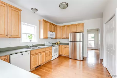 4830 E Seminary Ave, Richmond, VA 23227 photo 11