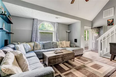 7100 Deer Thicket Dr, Midlothian, VA 23112 photo 5