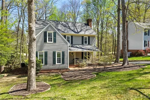Exterior - 341 Rossmere Dr, Midlothian, VA 23114 photo 14 of 14