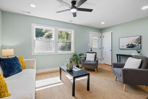 Living - 2900 Barnetts Rd, Providence Forge, VA 23140 photo 2 of 2
