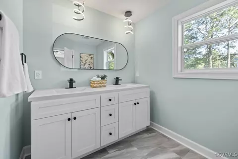 Bath - 2900 Barnetts Rd, Providence Forge, VA 23140 photo 1 of 5
