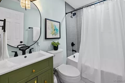 Bath - 2900 Barnetts Rd, Providence Forge, VA 23140 photo 3 of 5