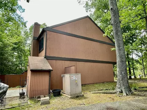 Exterior - 11767 N Briar Patch Dr, Midlothian, VA 23113 photo 3 of 3