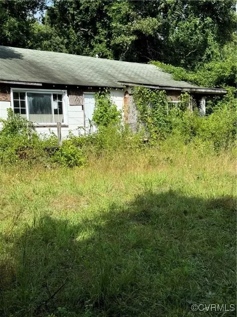 23061 Telegraph Rd, Ruther Glen, VA 22546