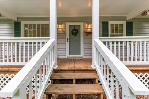 11192 Eventide Ln, Gloucester, VA 23061 photo 3