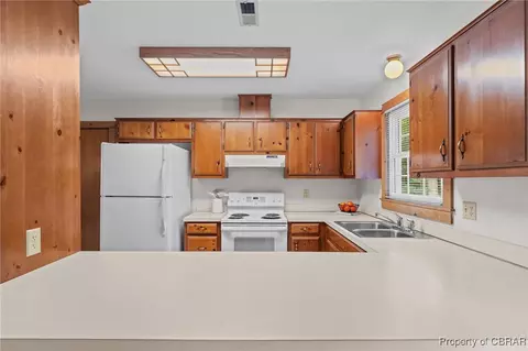 11192 Eventide Ln, Gloucester, VA 23061 photo 12