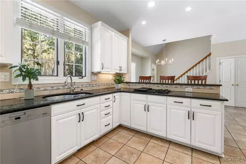 13500 Stonegate Rd, Midlothian, VA 23113 photo 18