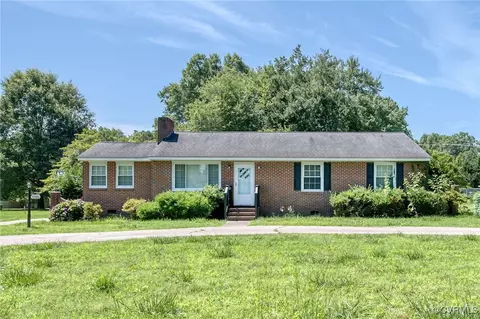 7715 River Rd, Petersburg, VA 23803
