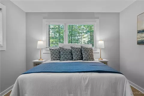 Bedroom - 4458 Old Fox Trl, Midlothian, VA 23112 photo 2 of 8