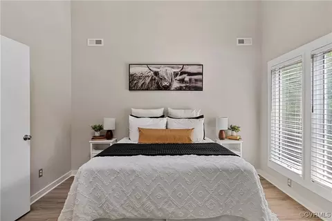 Bedroom - 4458 Old Fox Trl, Midlothian, VA 23112 photo 5 of 8