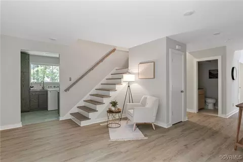 Entry Way - 4458 Old Fox Trl, Midlothian, VA 23112 photo 5 of 6