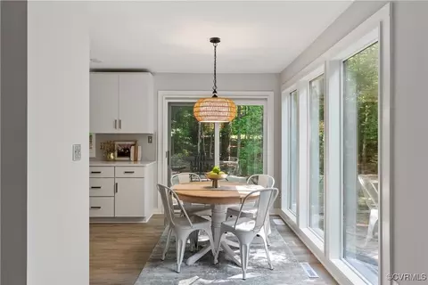 Dining - 4458 Old Fox Trl, Midlothian, VA 23112 photo 3 of 3
