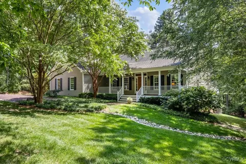 405 Elm Creek Dr, Manakin Sabot, VA 23103