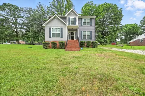 6810 Melville Dr, Chesterfield, VA 23832