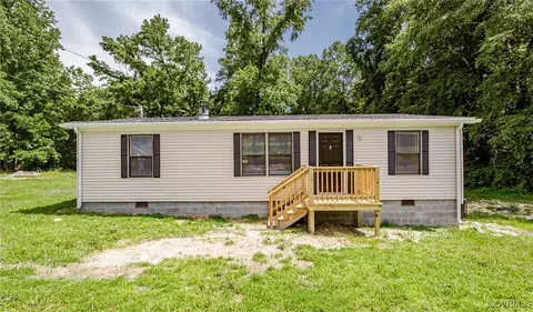 21113 River Rd, Sutherland, VA 23885