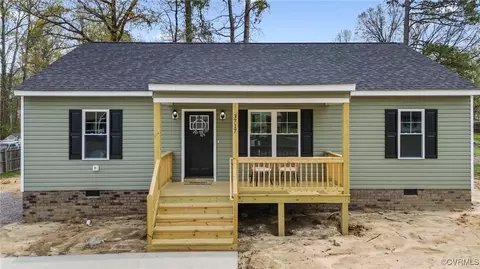 4004 Lee Dr, Petersburg, VA 23803
