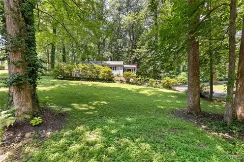3942 Hickory Rd, Richmond, VA 23235