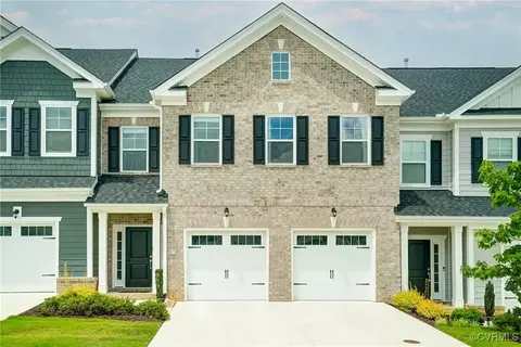 8174 Carriage Homes Dr, Henrico, VA 23294