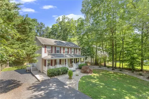 9 Lewis Ct, Palmyra, VA 22963