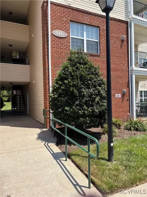 9410 Links Ln #B, Glen Allen, VA 23059
