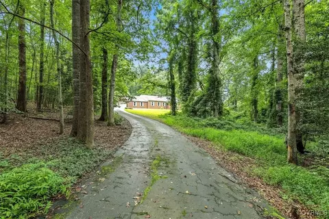 5552 Quail Ridge Ter, Chesterfield, VA 23832