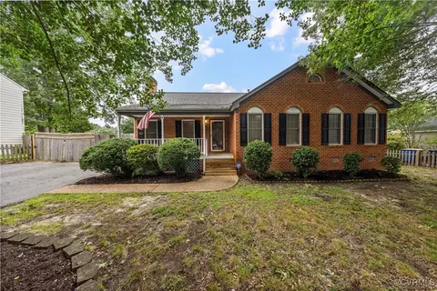 11106 Belvoir Rd, Chester, VA 23831