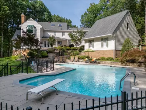 Exterior - 11319 Buckhead Ter, Midlothian, VA 23113 photo 2 of 7