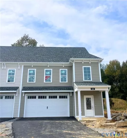 124 Steyland St, Ashland, VA 23005