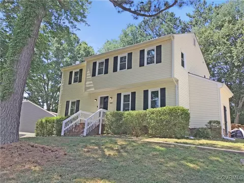 5206 Hallmark Dr, Richmond, VA 23234