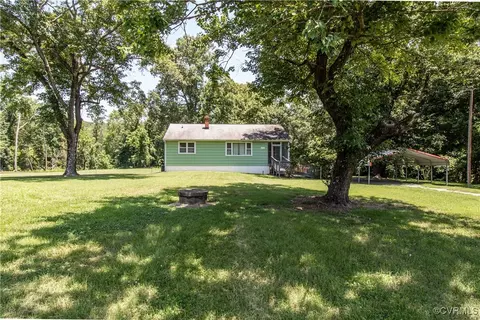 Exterior - 2400 E Hundred Rd, Chester, VA 23836 photo 6 of 10