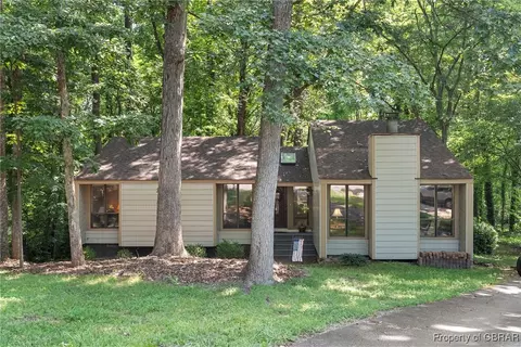 10000 Silverleaf Ter, North Chesterfield, VA 23236